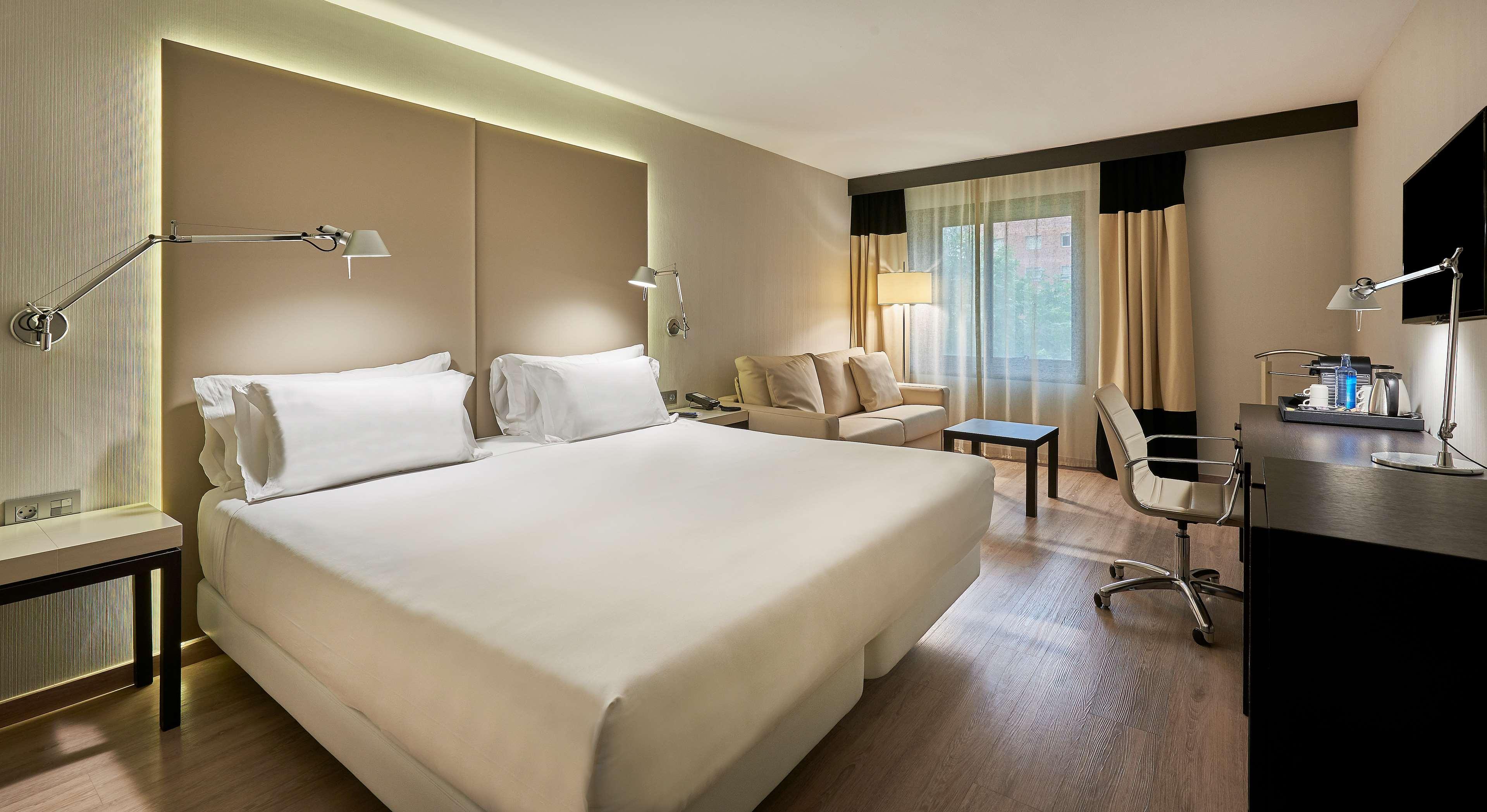 Nh Lleida Pirineos Otel Dış mekan fotoğraf
