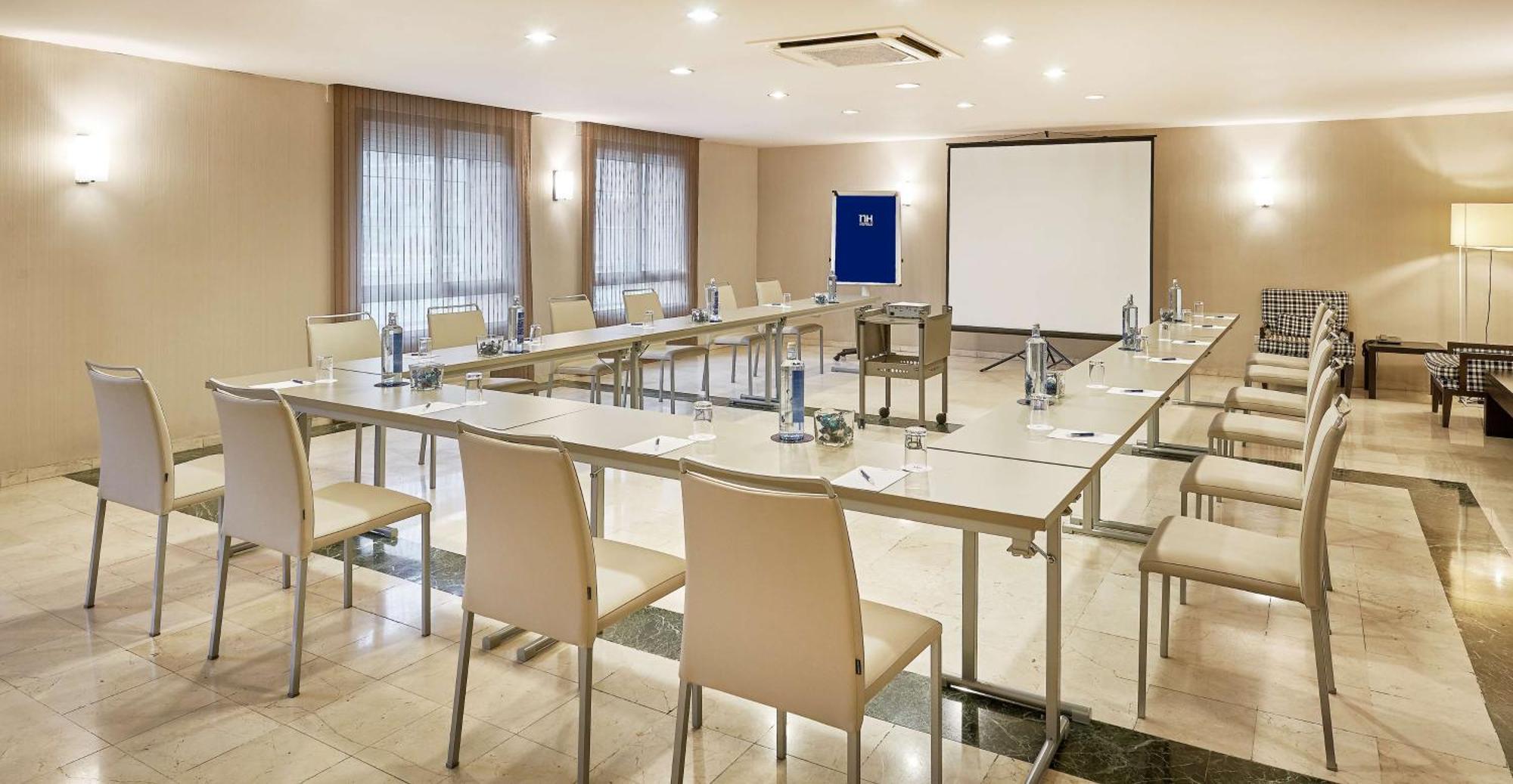 Nh Lleida Pirineos Otel Dış mekan fotoğraf