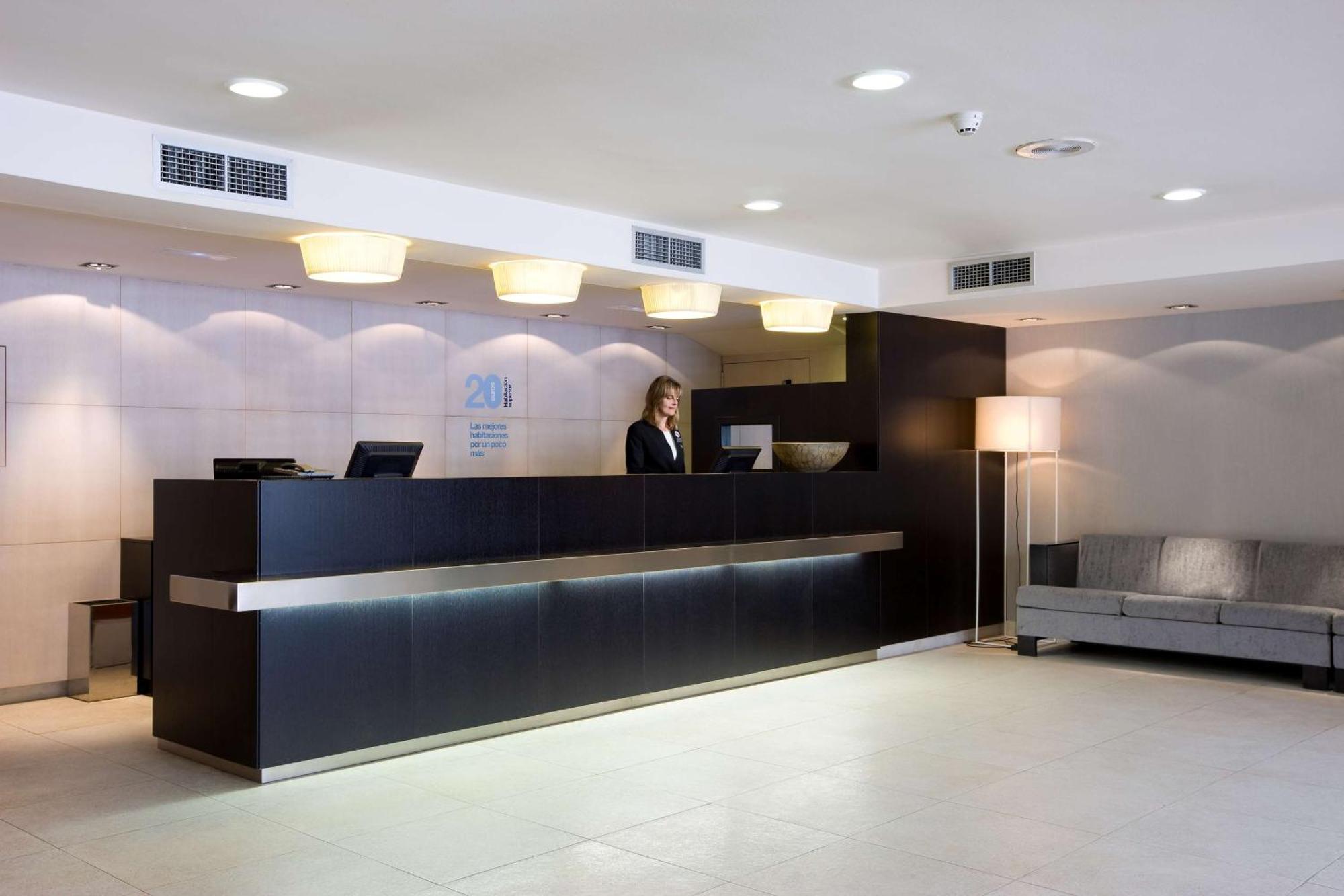 Nh Lleida Pirineos Otel Dış mekan fotoğraf