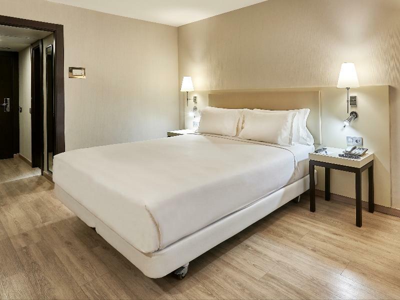 Nh Lleida Pirineos Otel Dış mekan fotoğraf